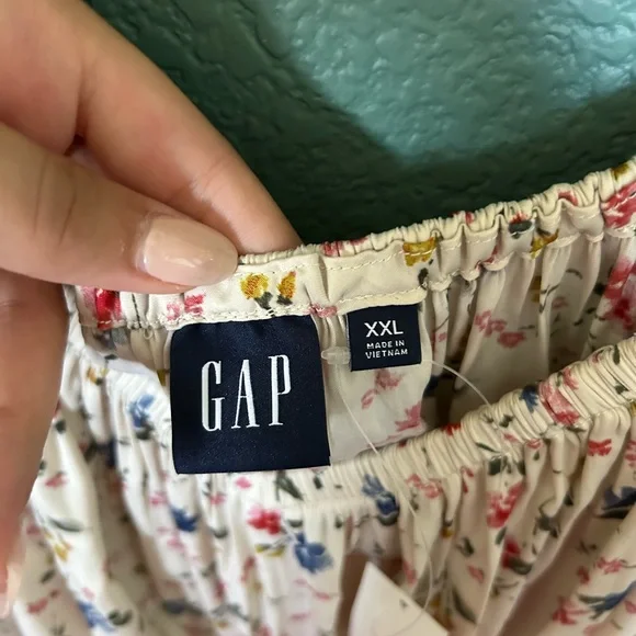 GAP silk offWhite Pleated Long Sleeve Blouse - Picture 2 of 3